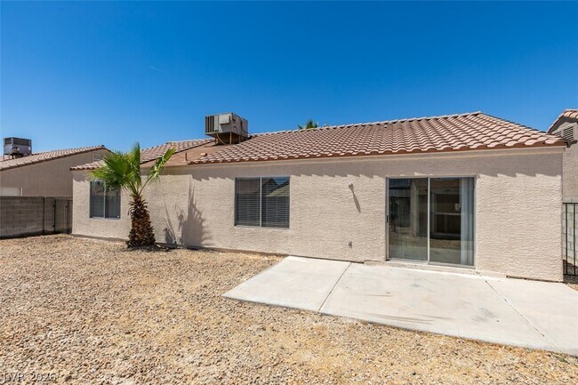 Building Photo - 5316 Jeremy David St