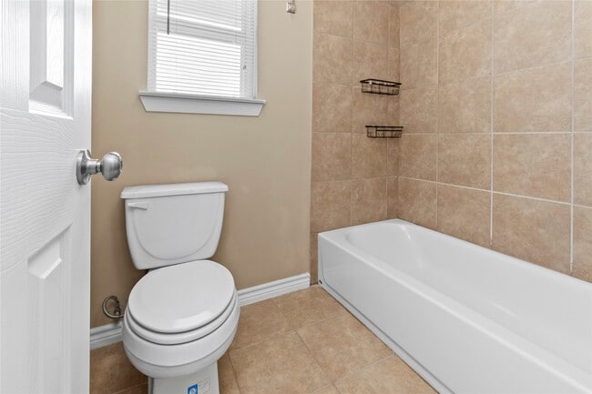 Building Photo - 15814 Whiteglade Ln