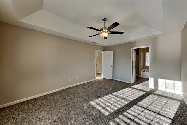 Building Photo - 149 Crestview Dr