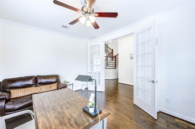 Building Photo - 4055 Woodland Meadow Dr