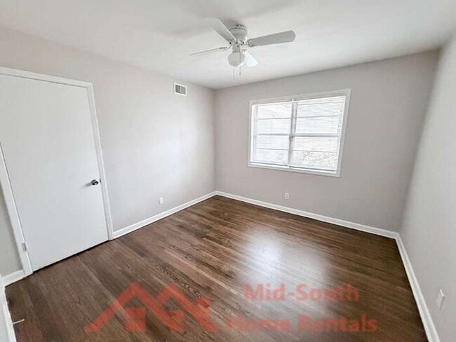 Building Photo - 3308 E Rosita Cir