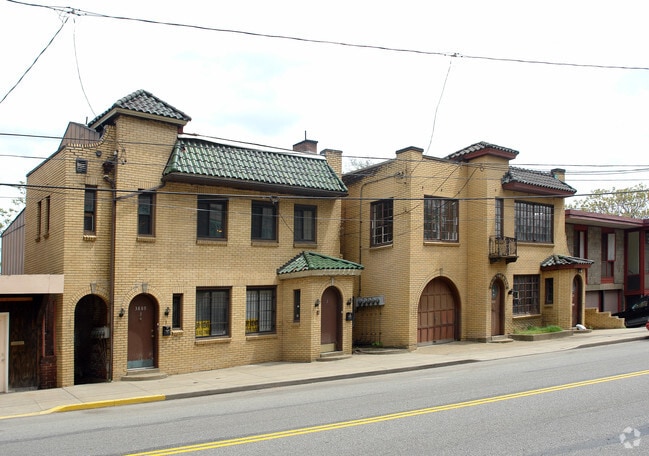 Building Photo - 3889-3891 Bigelow Blvd