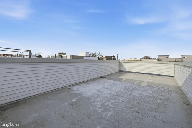 Building Photo - 1728 Ingersoll St