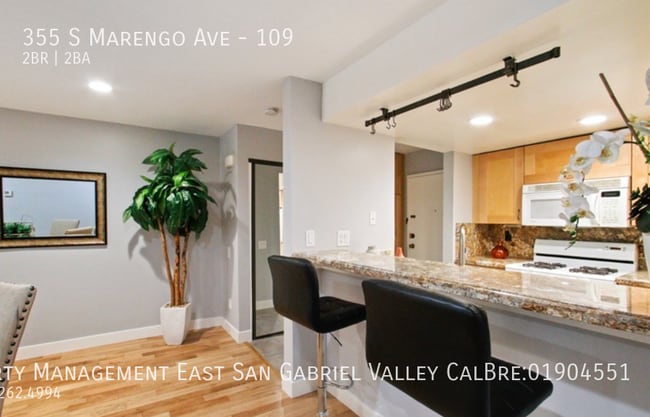 Building Photo - 355 S Marengo Ave