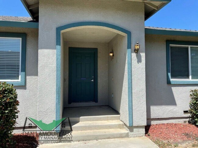 Building Photo - Freeman Street Duplex