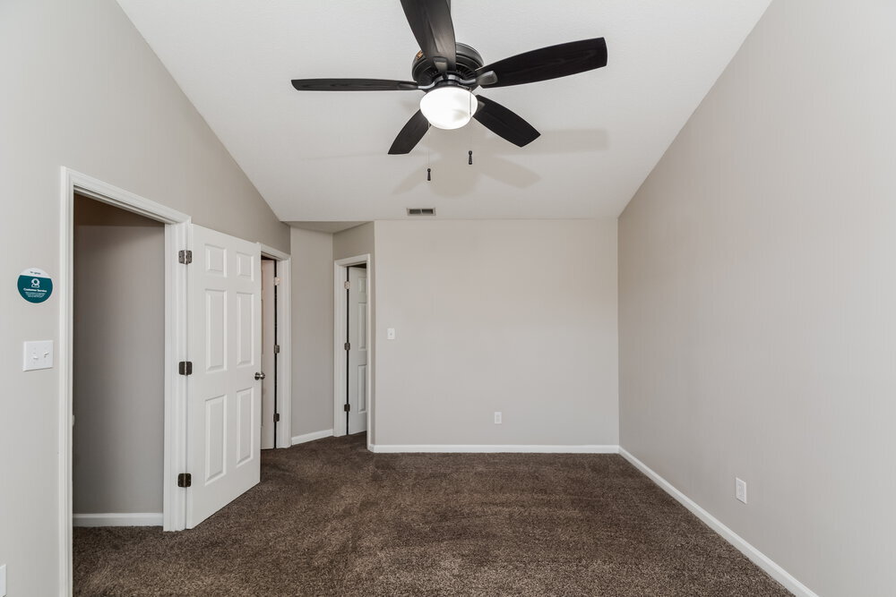 Building Photo - 313 Alder Ln