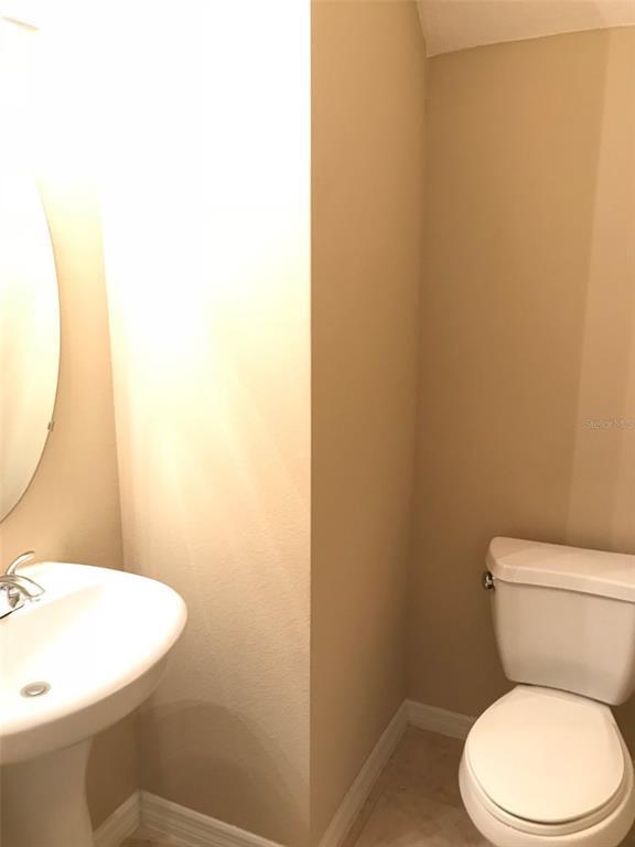 Building Photo - 629 Pinebranch Cir