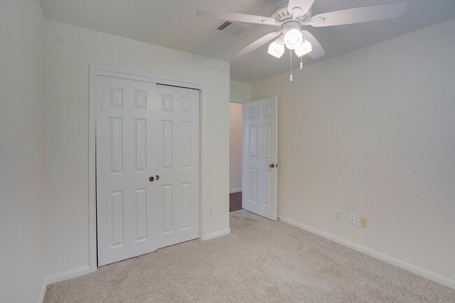 Building Photo - 311 Gainer Dr