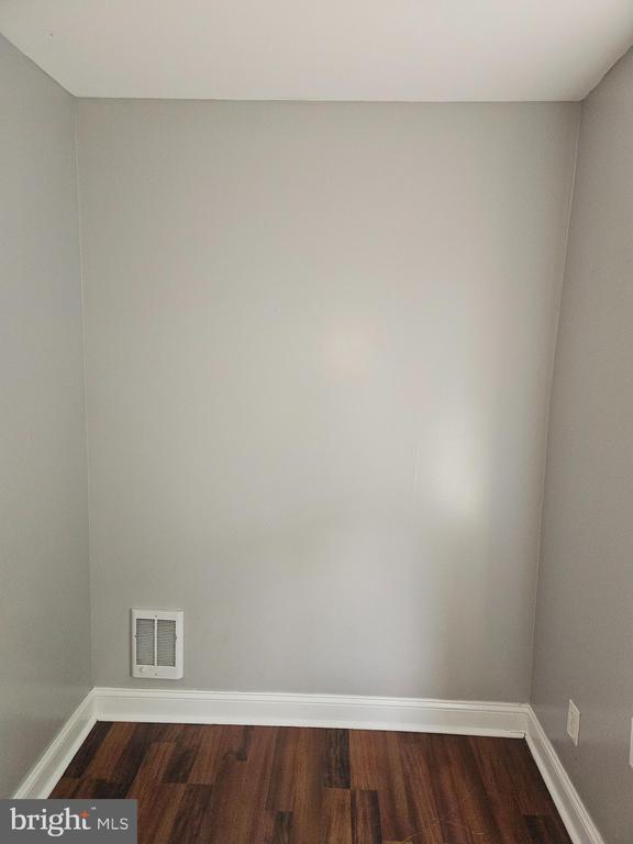 Building Photo - 3416 Ormes St