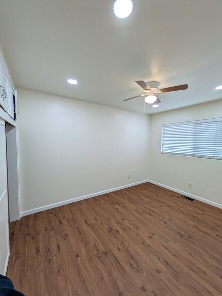 Building Photo - 2657 C St