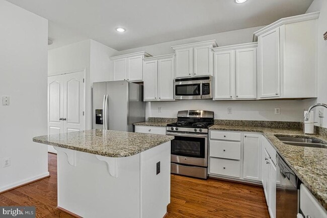 Building Photo - 11777 Sunningdale Pl