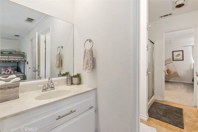 Building Photo - 35455 El Niguel Rd