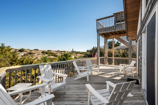 Building Photo - 39312 Angelfish Rd