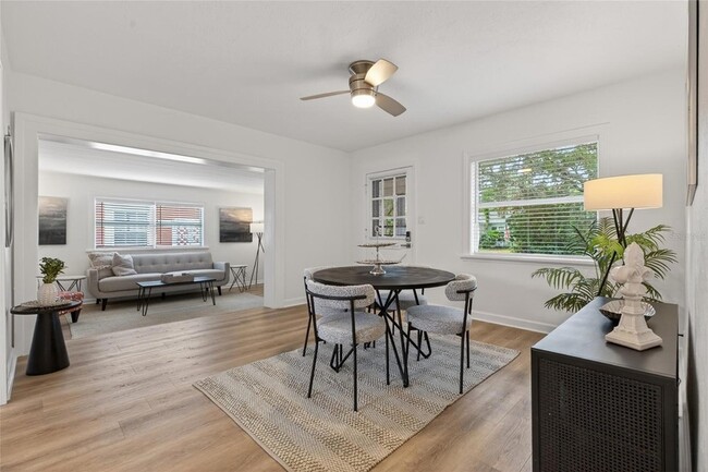 Building Photo - 5617 19th Ave S