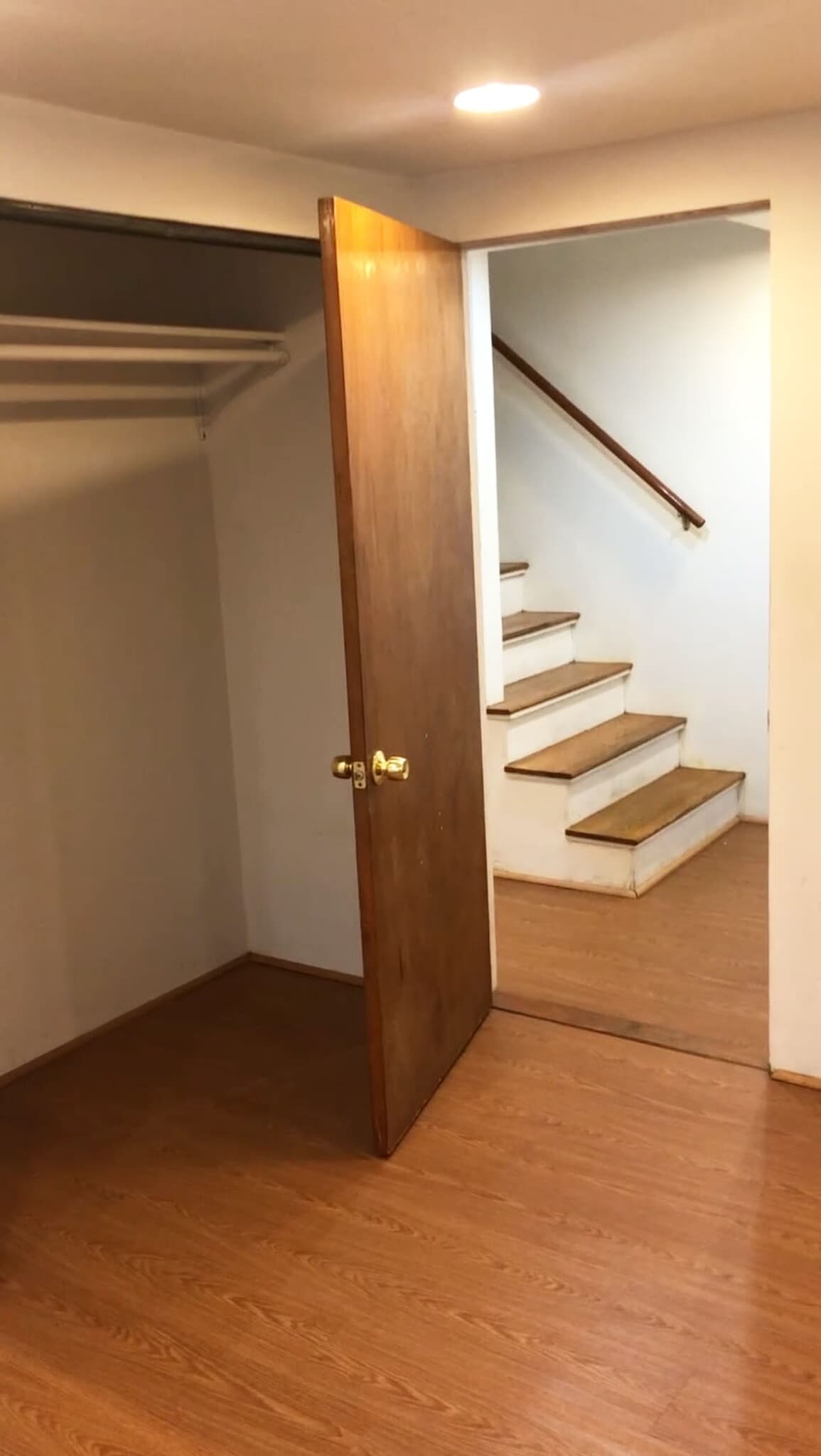 Building Photo - 15 Ashford St