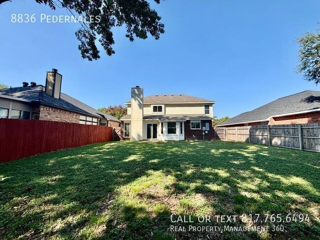 Building Photo - 8836 Pedernales-