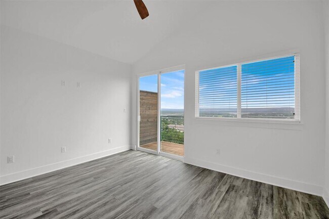Building Photo - 21200 Portsmouth Cove
