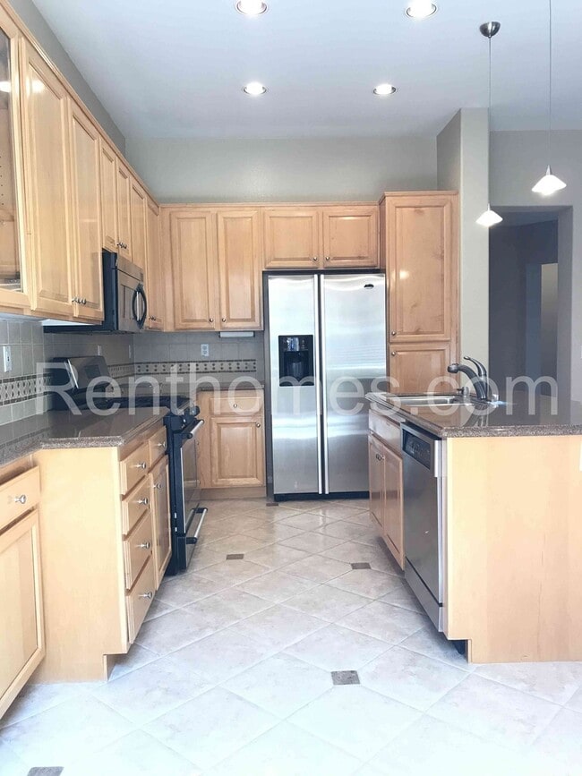 Building Photo - 11665 Miro Cir