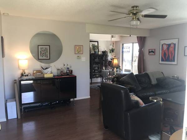 Building Photo - 4299 Monroe Dr