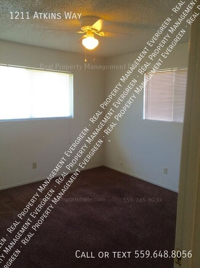 Building Photo - 1211 Atkins Way