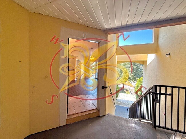 Building Photo - *MOVE-IN SPECIAL* Willow Ridge Upstairs 2/...