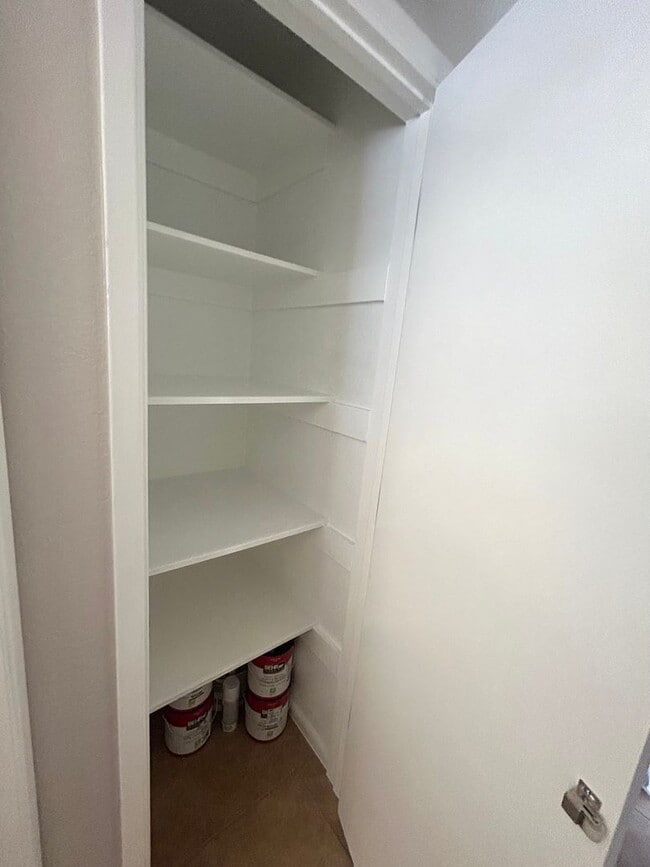 Building Photo - **MOVE-IN Special ** Beautiful 3 Bedroom/ 2 Bathroom Home In Downtown 29 Palms