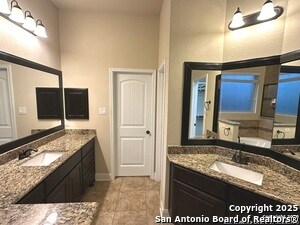 Building Photo - 24507 Chianti Way