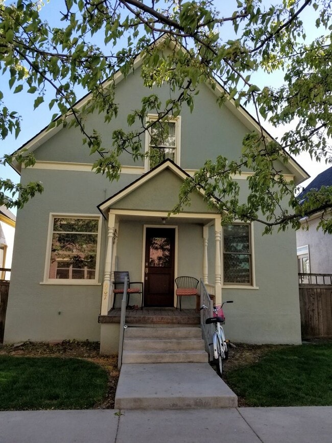 Building Photo - Coming Soon! Available 7/1/25 Downtown Boi...