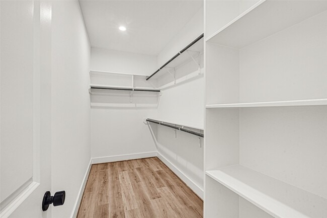 Building Photo - 4606 Crown Grove Ln