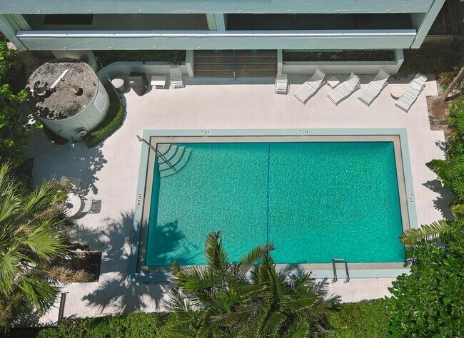 Building Photo - 1112 Ocean Terrace