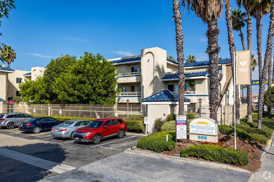 Primary Photo - New Horizon Village Senior Apartment Homes