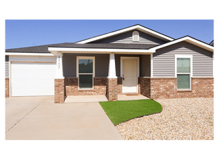 Building Photo - Cozy and Spacious 3 Bedroom Home with Gara...