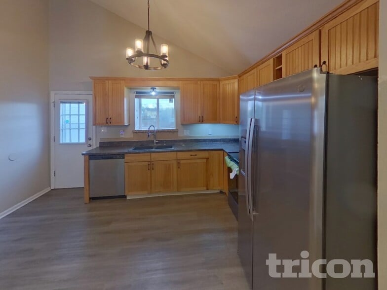 Building Photo - 3469 Hunterwood Dr