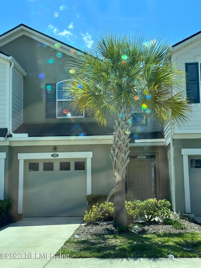 Building Photo - 325 Richmond Dr