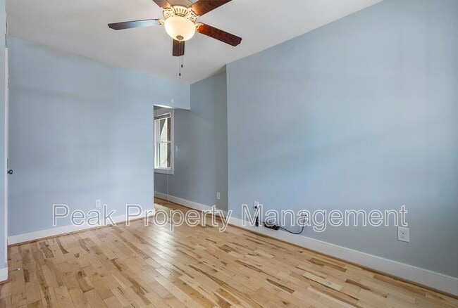 Building Photo - 604 N 32nd St
