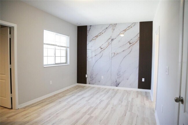 Building Photo - 229 Rustic Loop