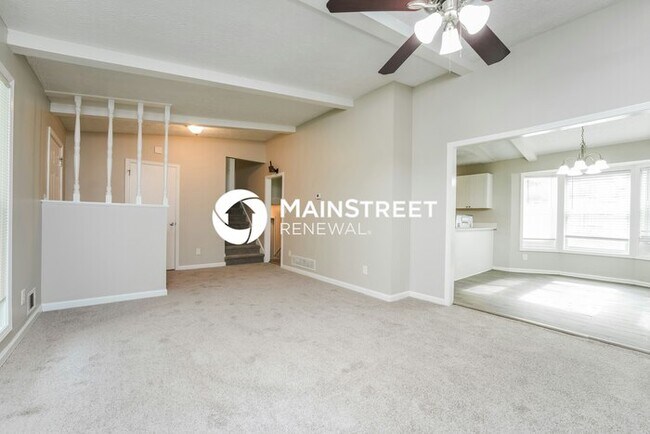 Building Photo - 5 Bedroom Pet-Friendly Home in STONE MOUNTAIN, GA with Main Street Renewal