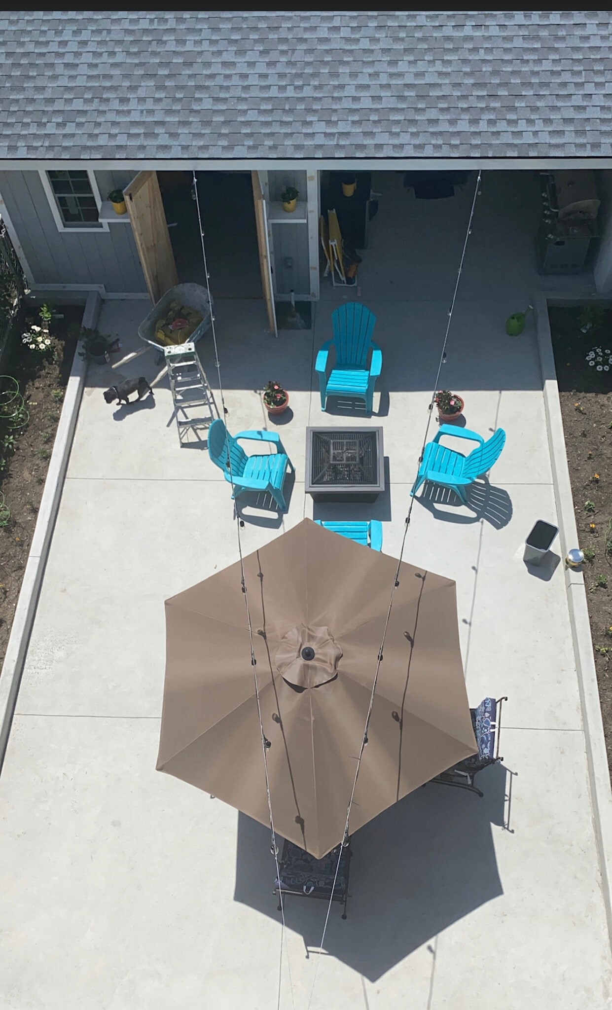 Building Photo - 372 Walnut St