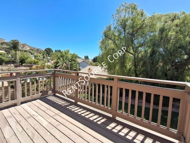Building Photo - 30420 Yosemite Dr
