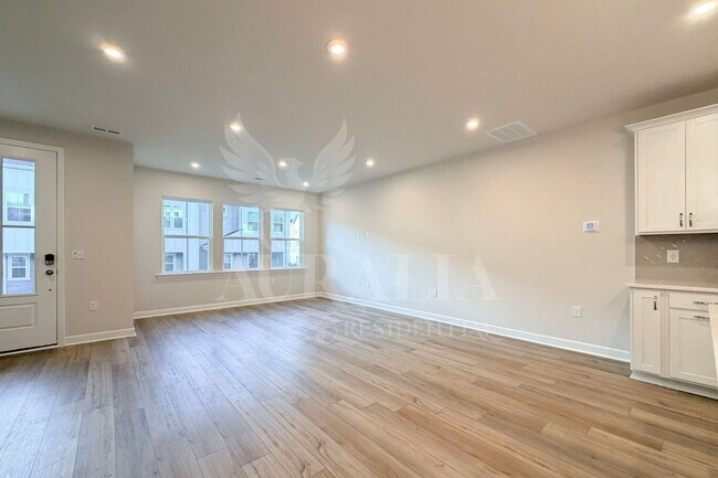 Building Photo - 609 Callan Vw Ave
