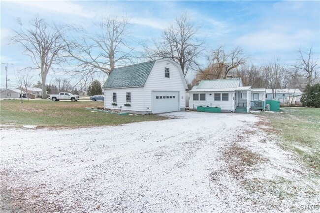 Building Photo - 216 Frontenac Blvd