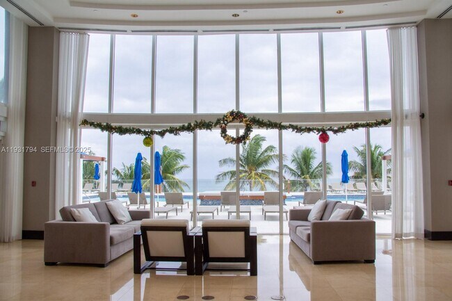 Building Photo - 18911 Collins Ave