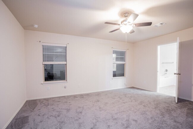 Building Photo - Beautiful 4/BR 2.5/BA Home with Incredible...