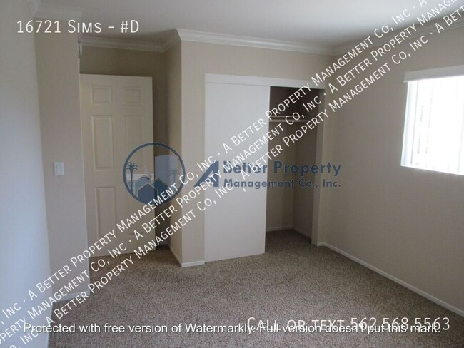 Building Photo - UPGRADED Upper Corner Bright&Sunny 2 bed w...