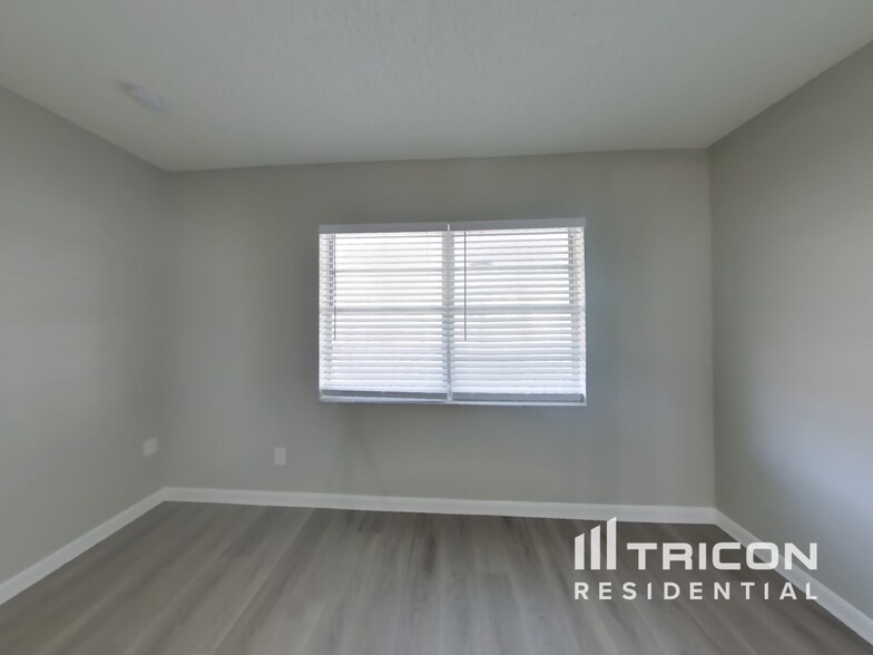Building Photo - 3119 Sandspur Dr