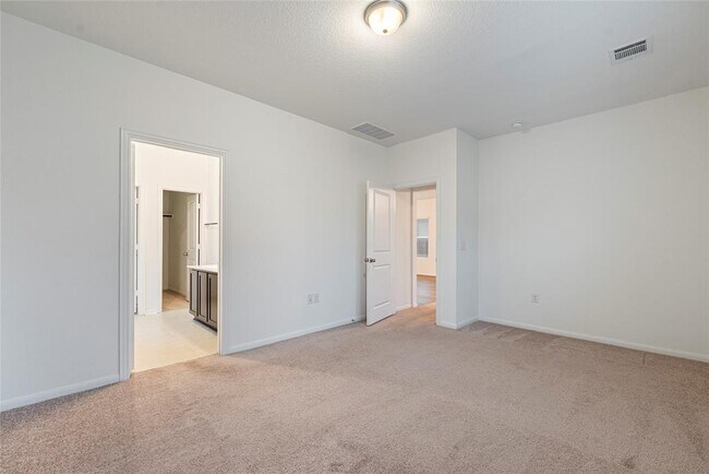 Building Photo - 149 Biscayne Dr