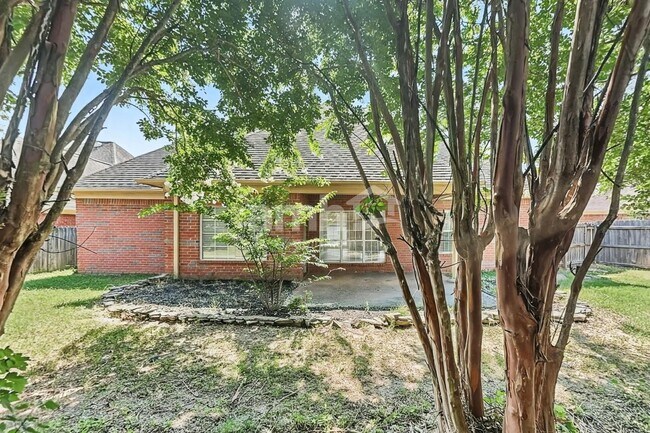 Building Photo - 4528 Brighton Cir