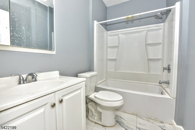 Building Photo - 36 Park Ave