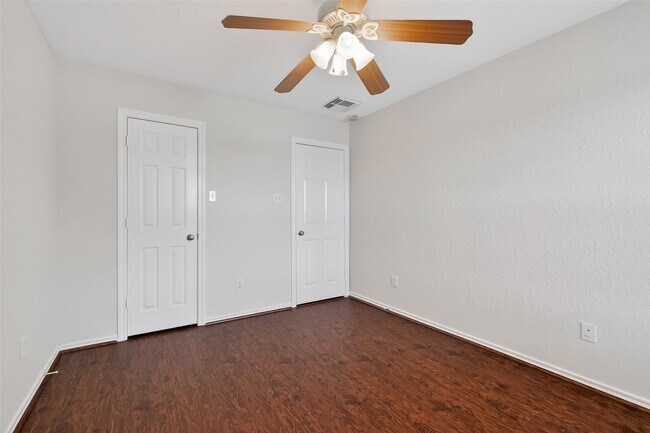 Building Photo - 11403 Ryan Manor Dr