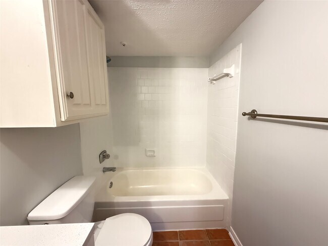 Building Photo - 2601 S Braeswood Blvd